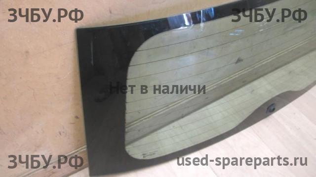 Ford Fusion Стекло заднее