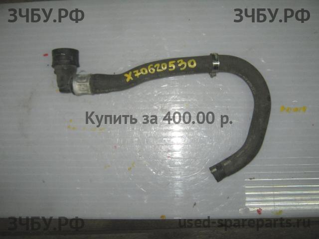 Volvo XC-70 Cross Country (1) Патрубок отопителя