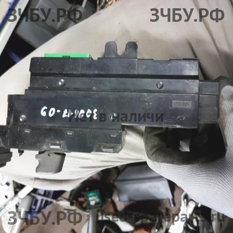 Volvo S80 (1) Кнопка стеклоподъемника