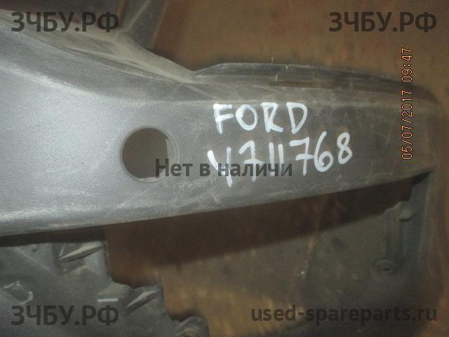 Ford Kuga 2 Бампер задний