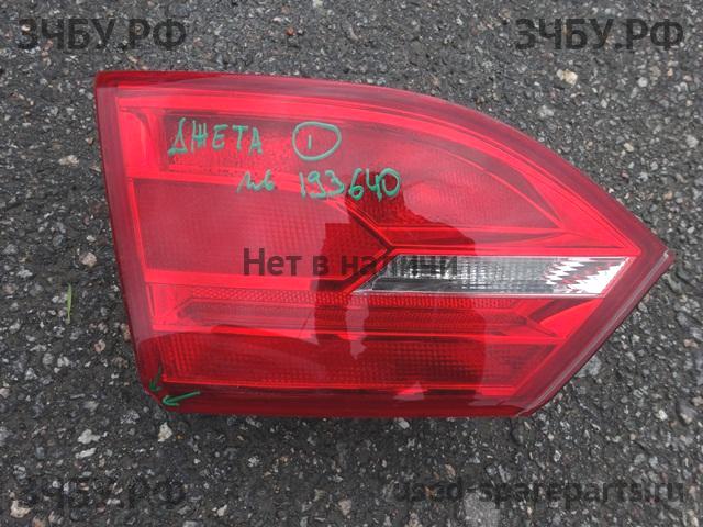 Volkswagen Jetta 6 Фонарь правый