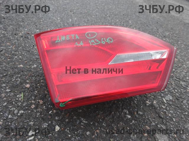 Volkswagen Jetta 6 Фонарь правый