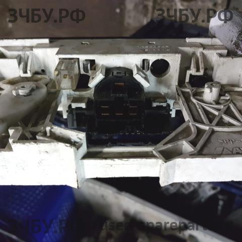 Mitsubishi Carisma (DA) 2000-> Блок управления печкой