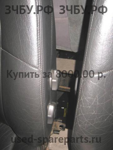 Volvo V40 (1) Сиденье