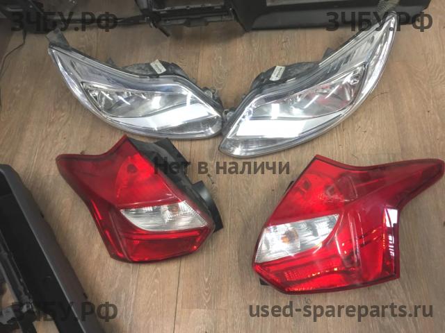 Ford Focus 3 Фонарь правый