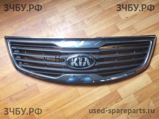 KIA Sportage 3 Решетка радиатора