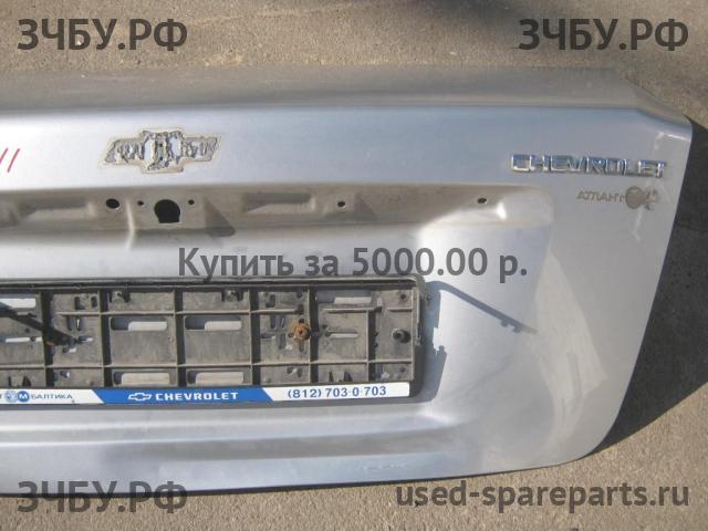 Chevrolet Lacetti Крышка багажника