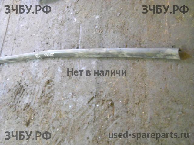 Toyota Hi Lux (2) Уплотнитель