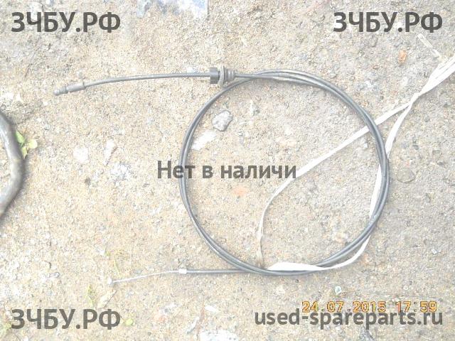 Toyota Hi Lux (2) Трос открывания капота