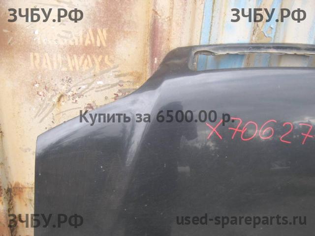 Volvo V40 (1) Капот
