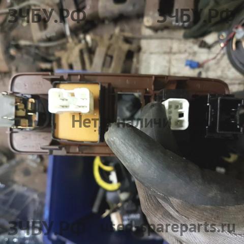 Toyota Camry 4 (V20) Кнопка регулировки зеркала