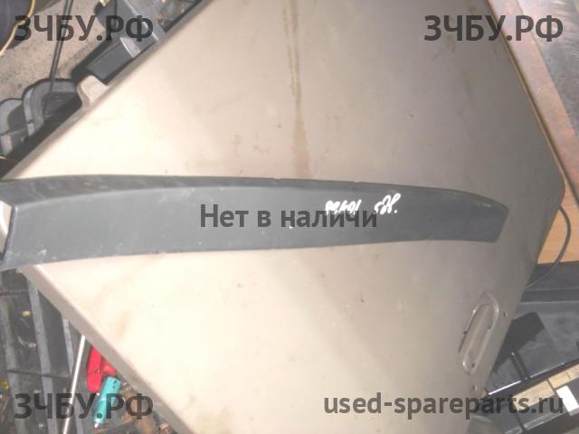 Peugeot 308 Накладка