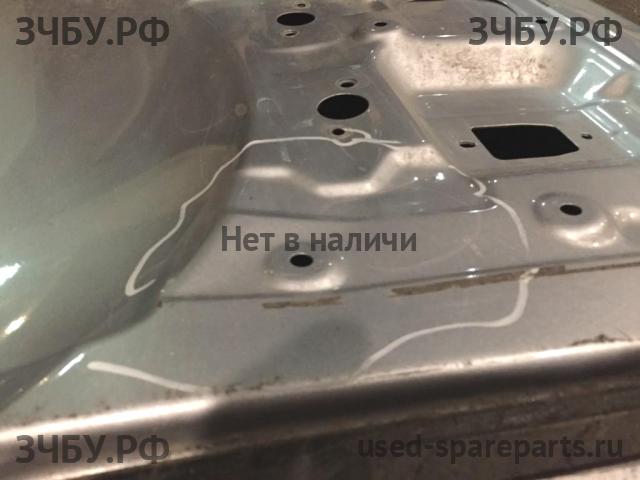 Mitsubishi Pajero/Montero 4 Дверь багажника