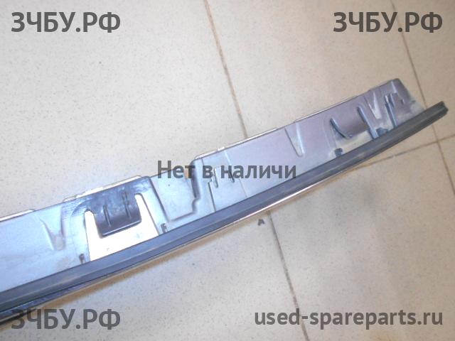 Volvo XC-90 (1) Решетка радиатора