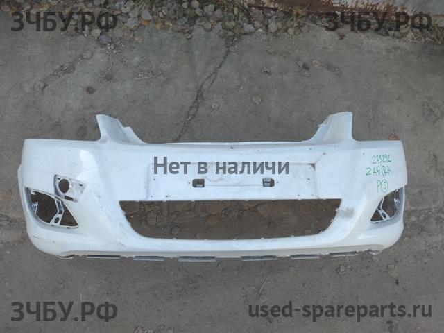 Opel Zafira B Бампер передний