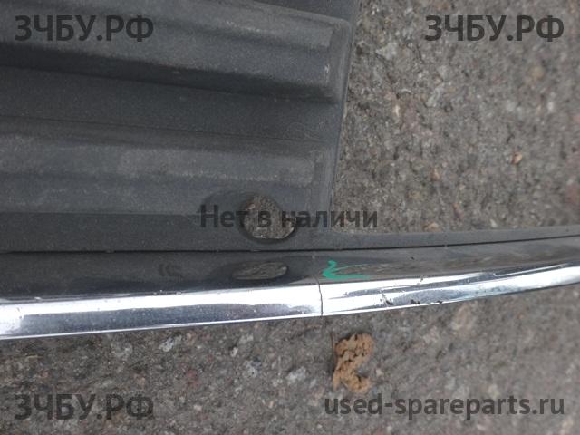 Opel Insignia A Рамка противотуманной фары левой