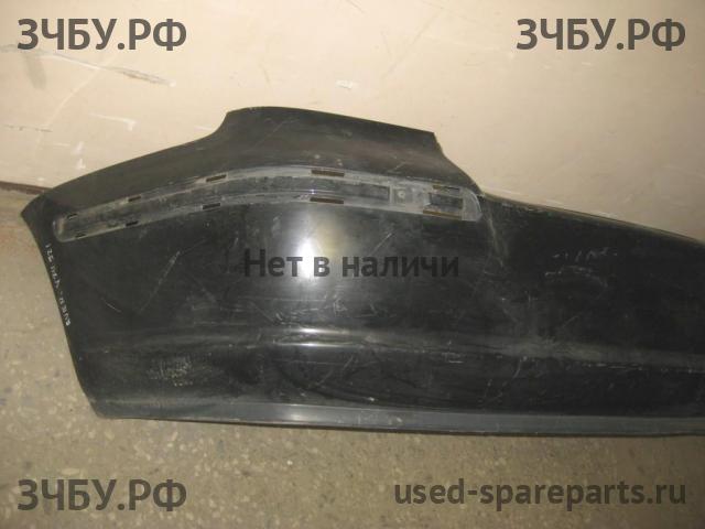 Toyota Avensis 2 Бампер задний