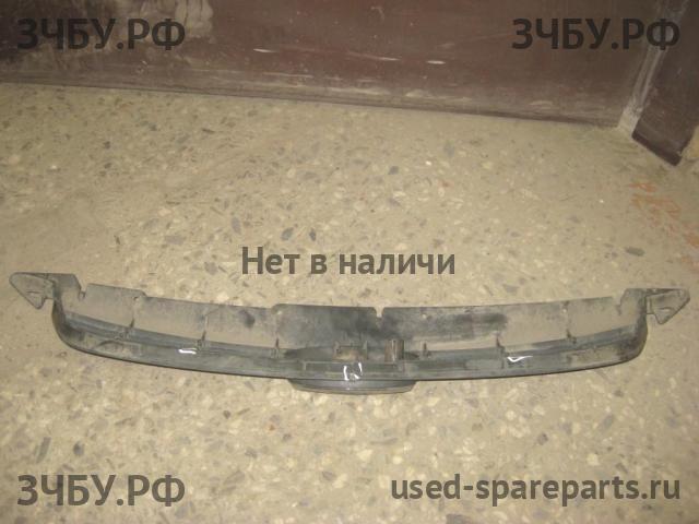 Ford Focus 2 (рестайлинг) Решетка радиатора