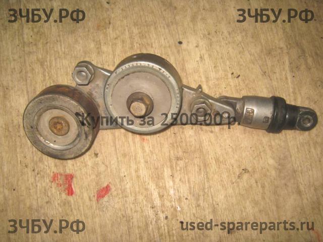 Honda Pilot (2) Кронштейн ролика натяжения ремня
