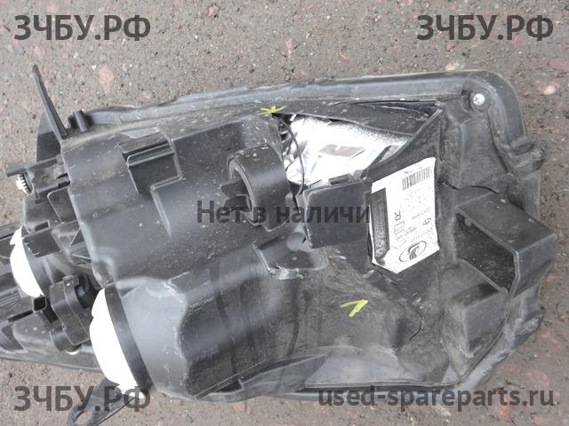 ВАЗ (VAZ) Lada XRay Фара правая