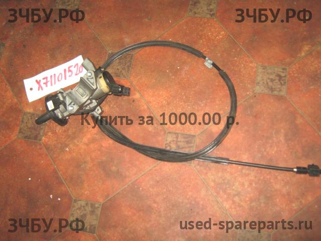 Volvo V40 (1) Замок зажигания
