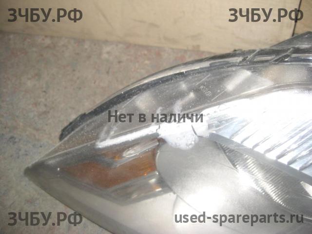 Ford Focus 2 (рестайлинг) Фара левая