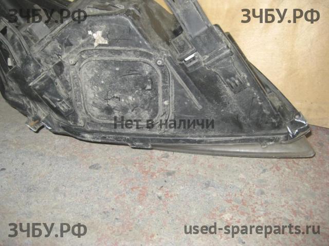 Ford Focus 2 (рестайлинг) Фара левая
