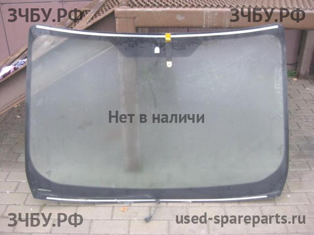Ford Kuga 1 Стекло лобовое (ветровое)
