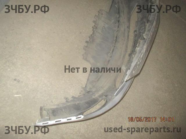 Opel Astra J Бампер передний