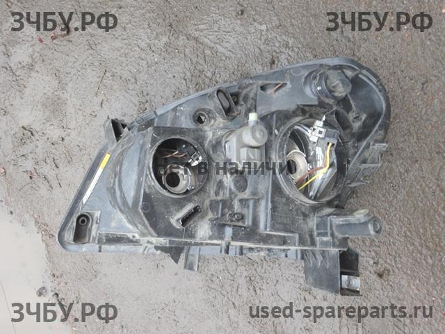 Nissan Qashqai (J10) Фара правая