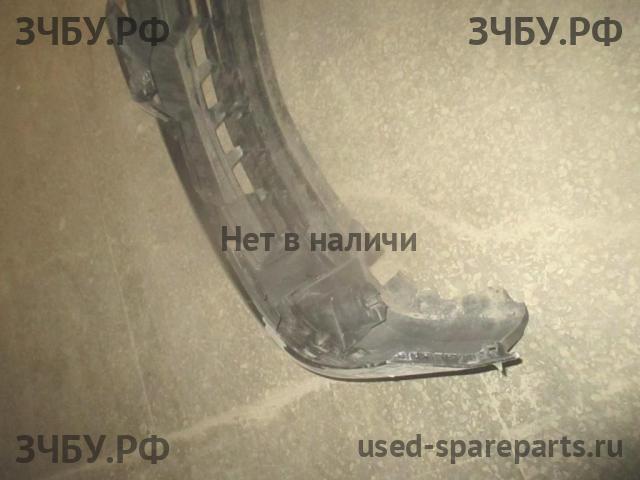 Nissan Tiida 1 Бампер передний