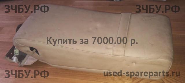 Lexus LS (4) 460/600 Консоль между сиденьями (Подлокотник)
