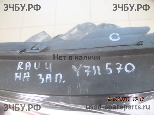 Toyota RAV 4 (4) Фара левая
