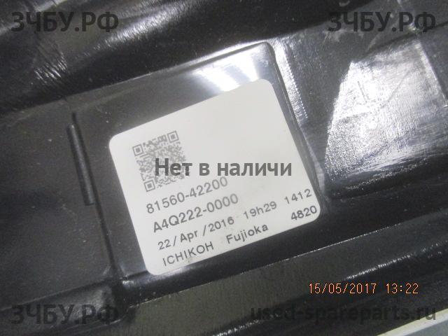 Toyota RAV 4 (4) Фонарь левый