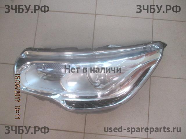 Citroen C4 (2) Фара левая