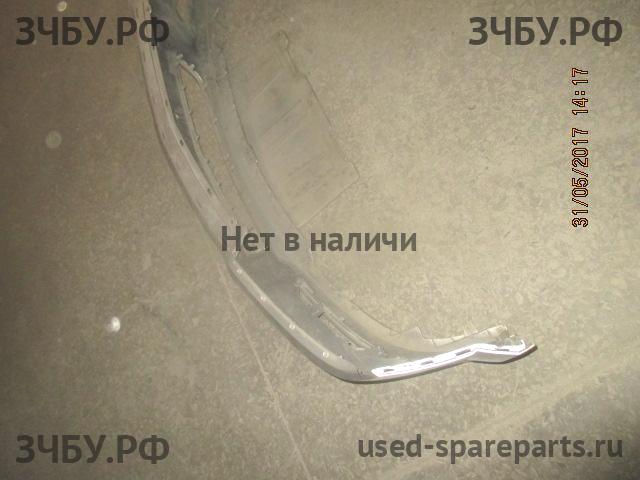 Opel Astra H Бампер передний