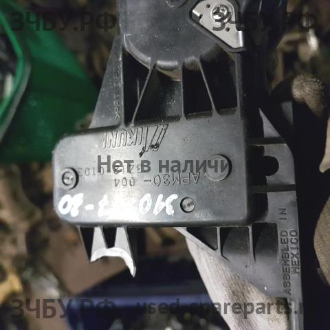 Mitsubishi Galant 9 (DJ) Педаль газа
