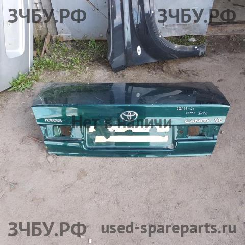Toyota Camry 4 (V20) Крышка багажника