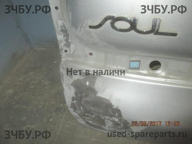 KIA Soul 2 Дверь багажника