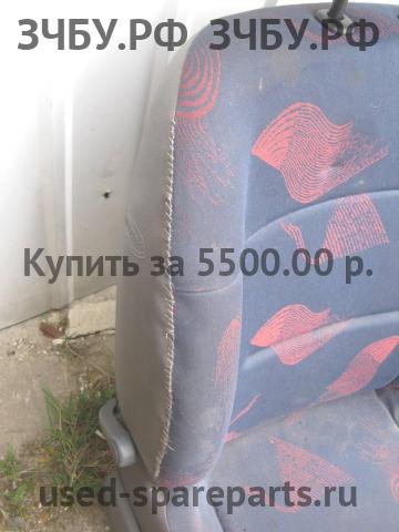 Renault Clio 2/Simbol 1 Сиденья (комплект)