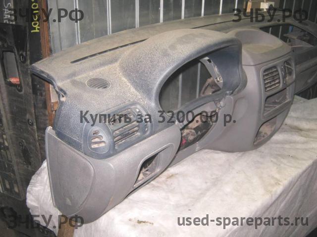 Renault Clio 2/Simbol 1 Торпедо
