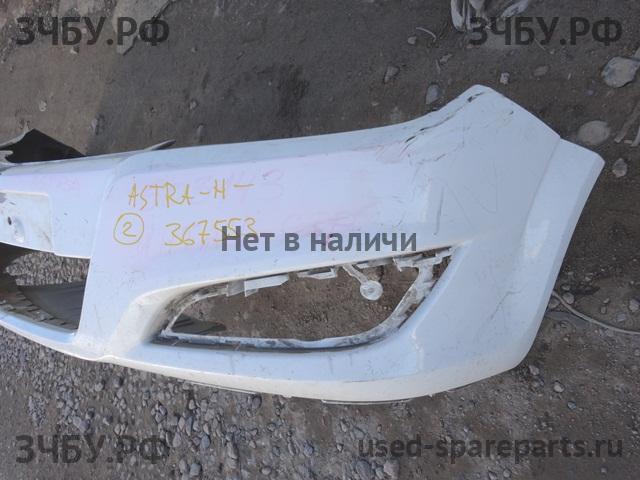 Opel Astra H Бампер передний