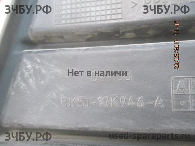 Ford Focus 3 Решетка в бампер