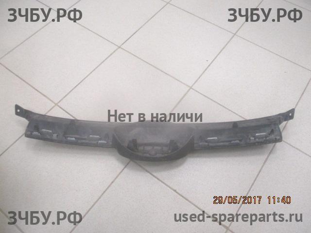 Ford Focus 3 Решетка радиатора