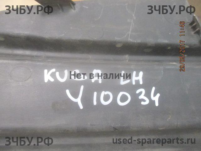 Ford Kuga 2 Решетка в бампер