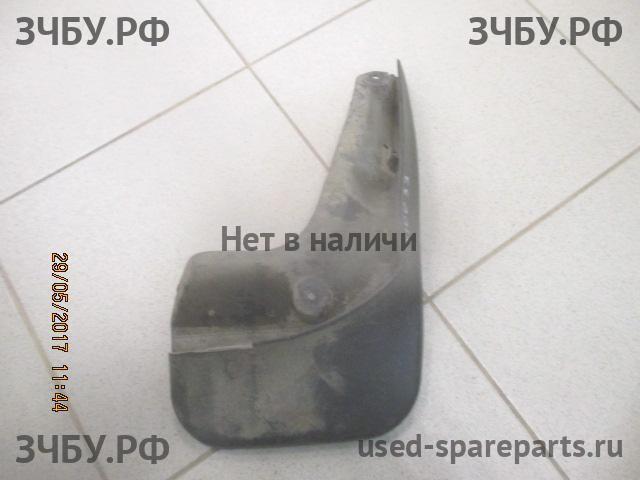 Ford Focus 3 Брызговик задний правый