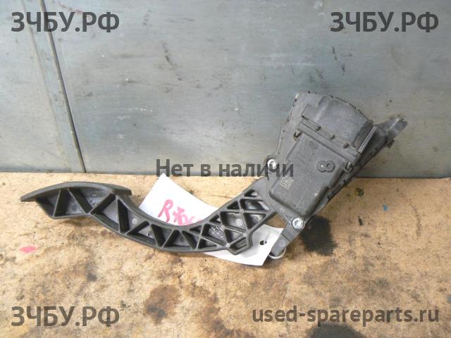 Ford Focus 2 Педаль газа