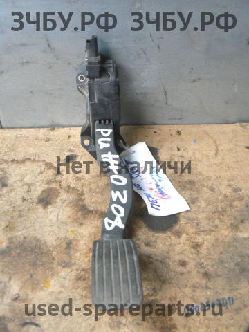 Peugeot 308 Педаль газа