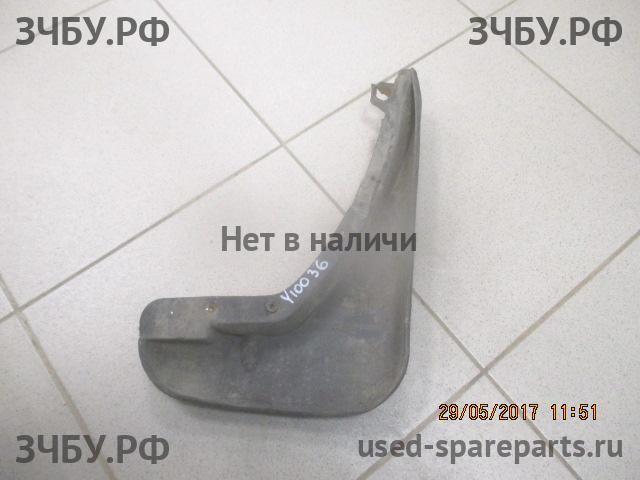 Ford Focus 2 Брызговик передний левый