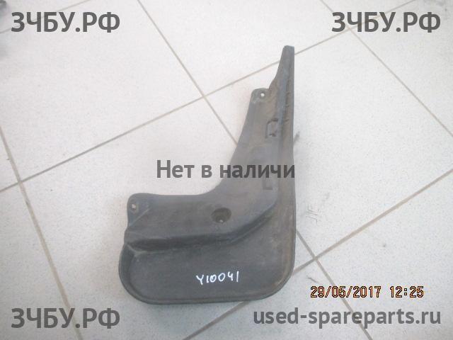 Ford Focus 3 Брызговик задний левый